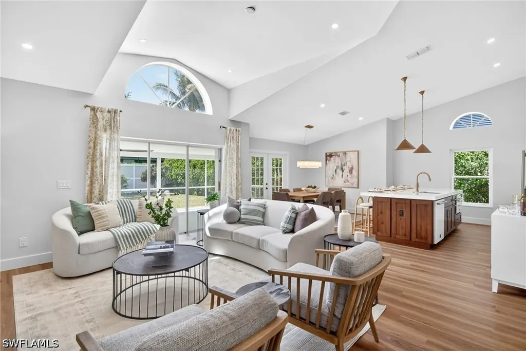 10987 Fieldfair Drive Naples FL 34119