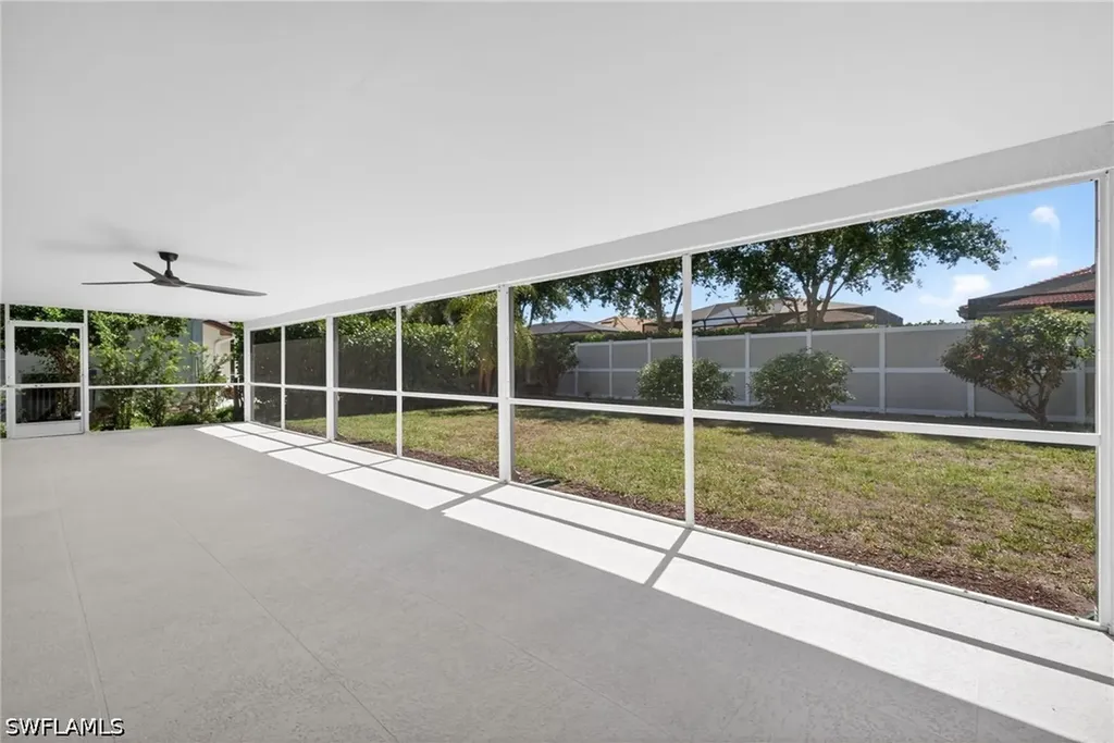10987 Fieldfair Drive Naples FL 34119