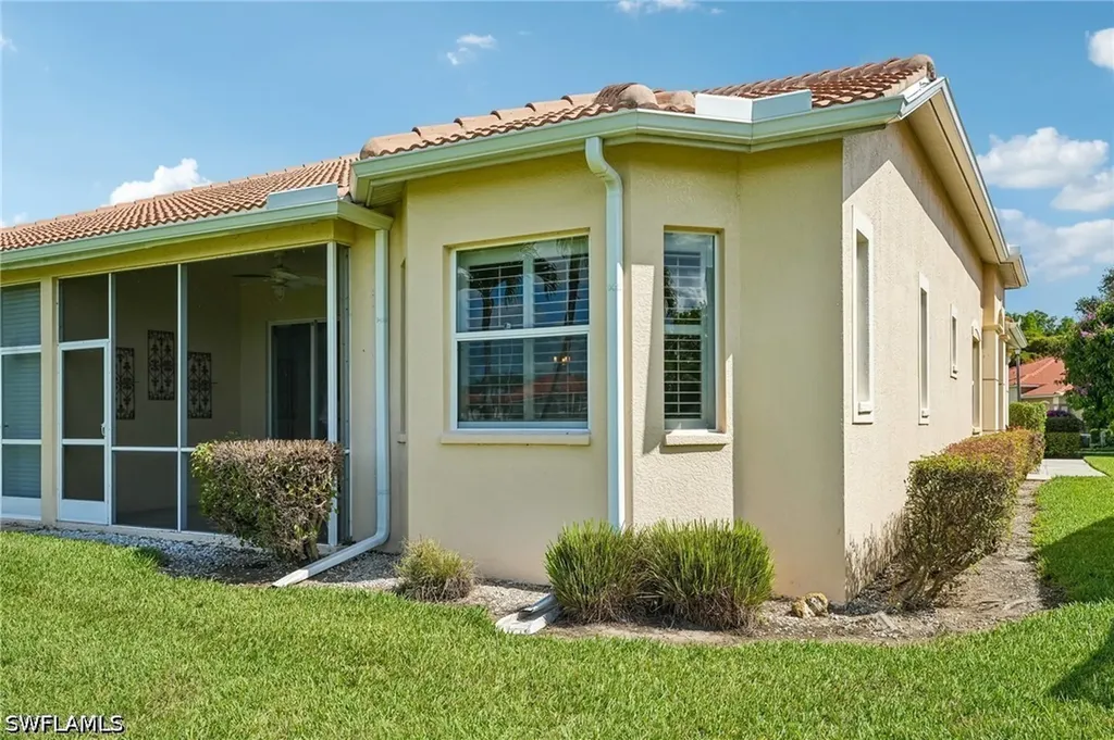 7895 Sanctuary Circle Naples FL 34104