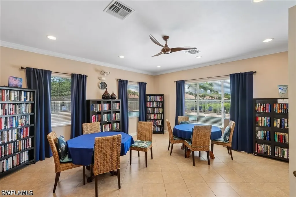7895 Sanctuary Circle Naples FL 34104