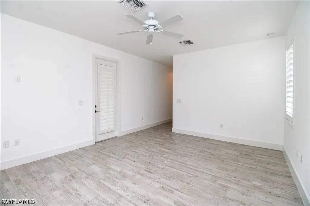 1371 Michigan Avenue Naples FL 34103