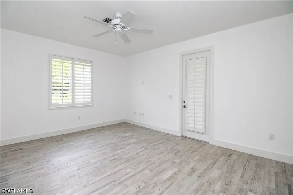 1371 Michigan Avenue Naples FL 34103