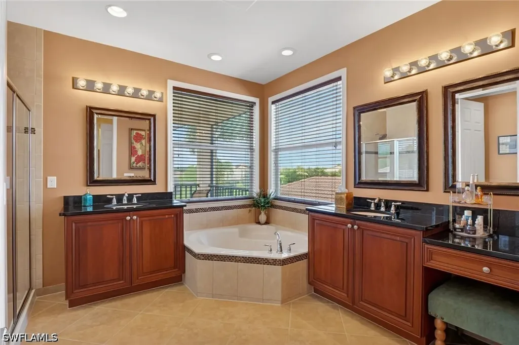 6598 Monterey Point Naples FL 34105