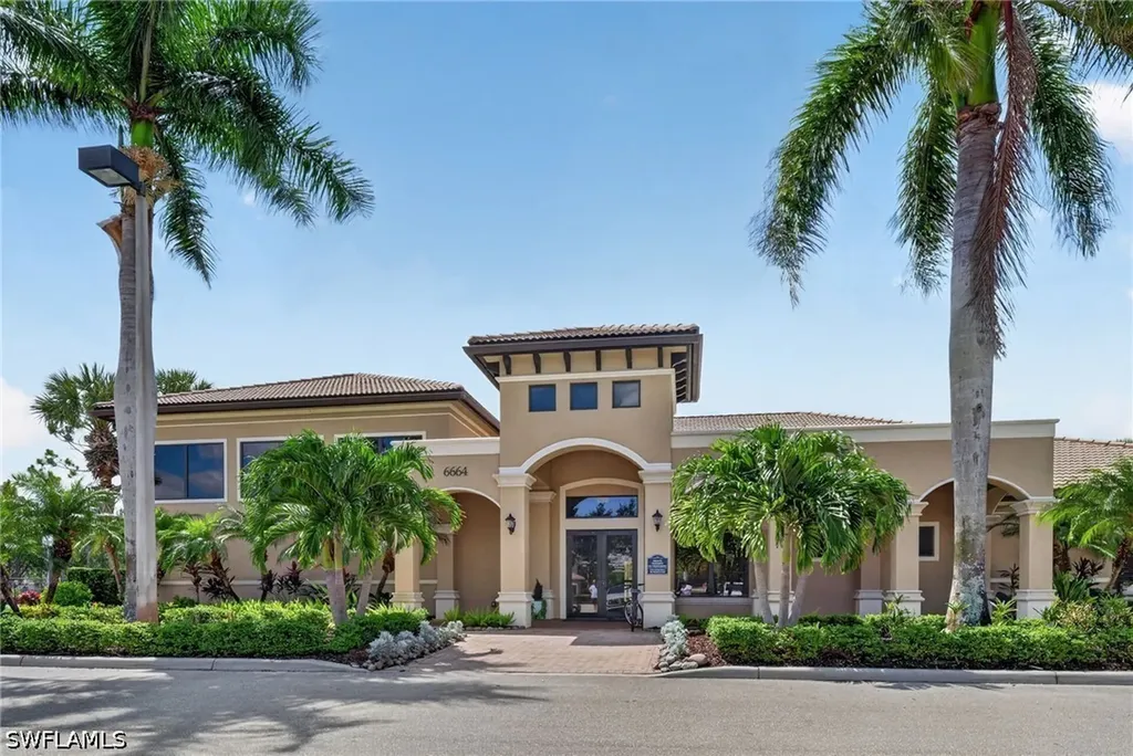 6598 Monterey Point Naples FL 34105