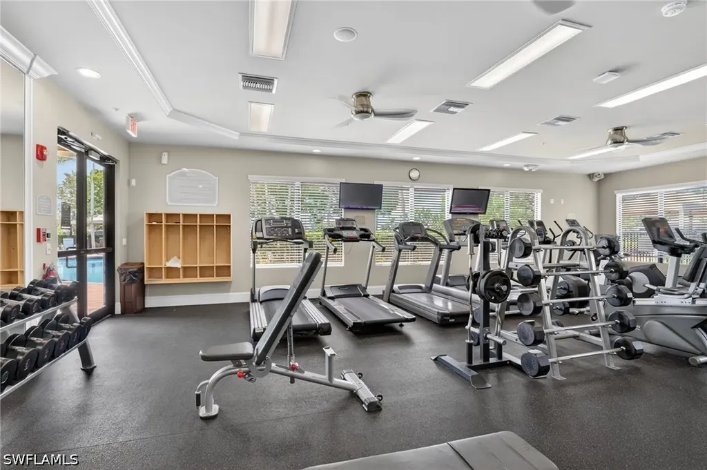 6598 Monterey Point Naples FL 34105