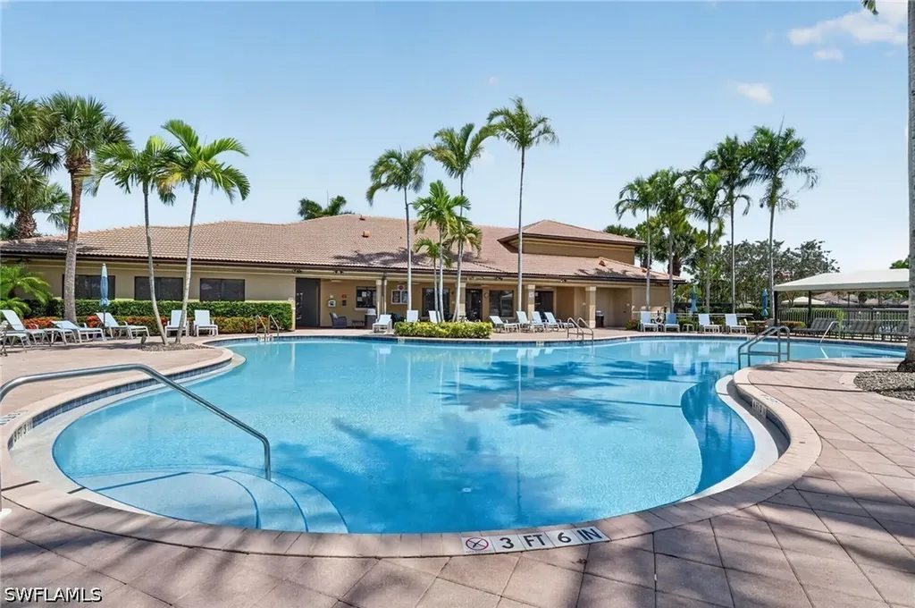 6598 Monterey Point Naples FL 34105