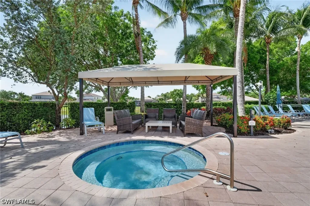 6598 Monterey Point Naples FL 34105