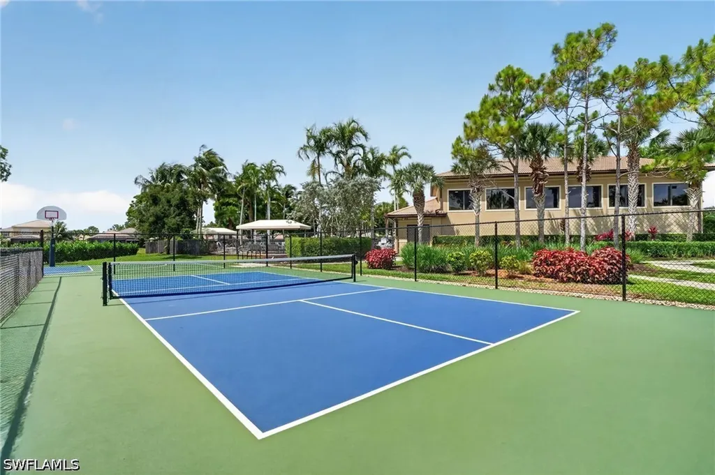 6598 Monterey Point Naples FL 34105