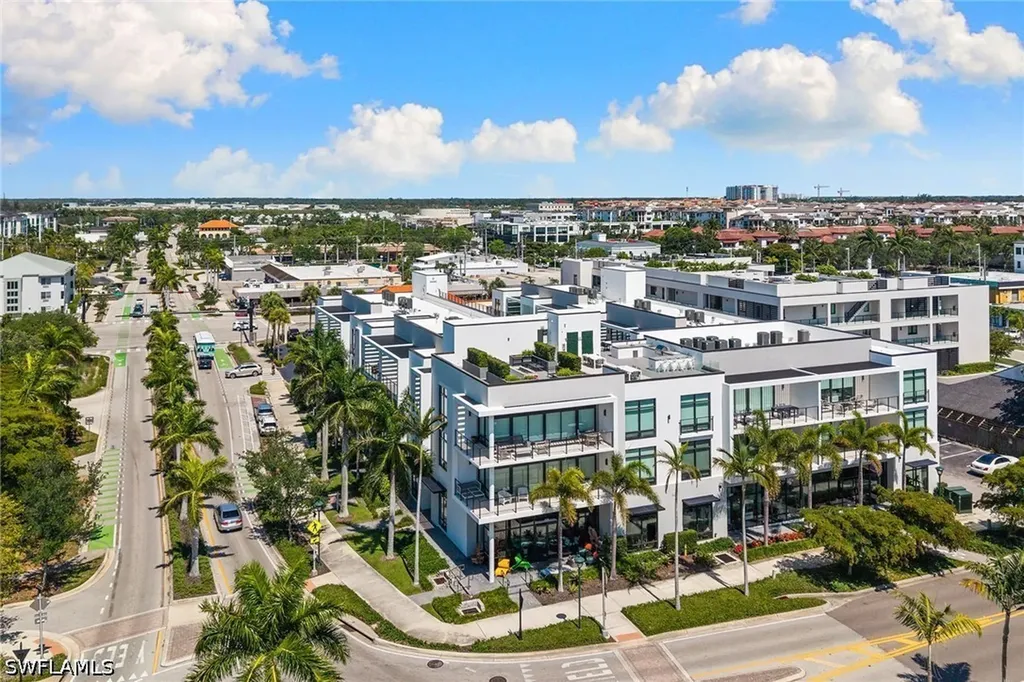 850 Central Avenue Naples FL 34102