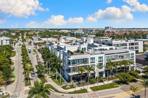 850 Central Avenue Naples FL 34102