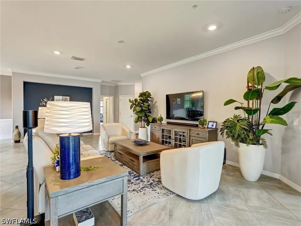 2359 Montserrat Lane Naples FL 34120
