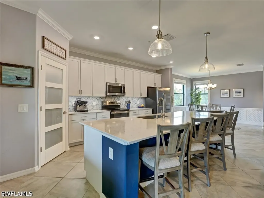 2359 Montserrat Lane Naples FL 34120