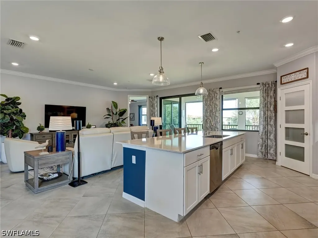 2359 Montserrat Lane Naples FL 34120