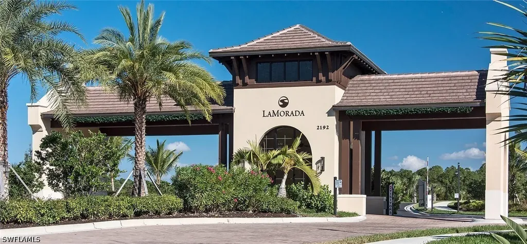 2359 Montserrat Lane Naples FL 34120