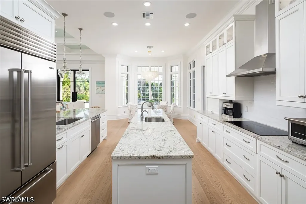 2595 Half Moon Walk Naples FL 34102