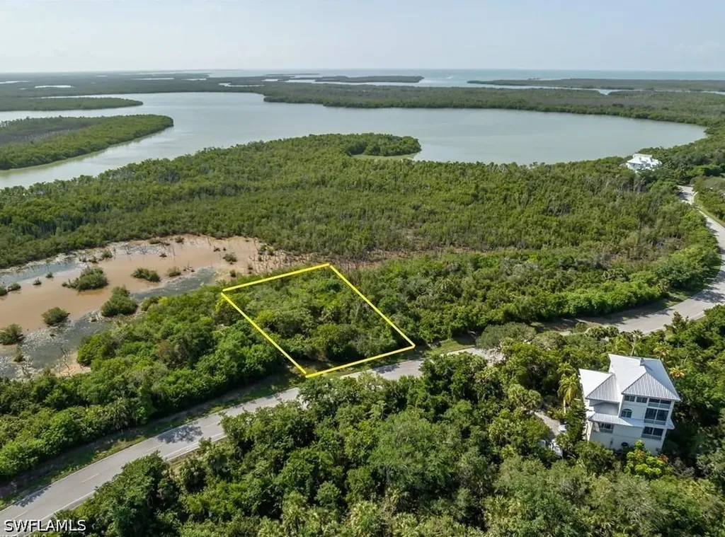 822 Whiskey Creek Drive Marco Island FL 34145
