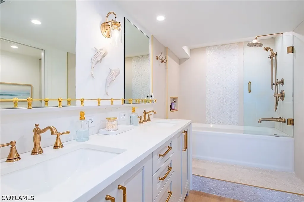 4751 Gulf Shore Boulevard N Naples FL 34103
