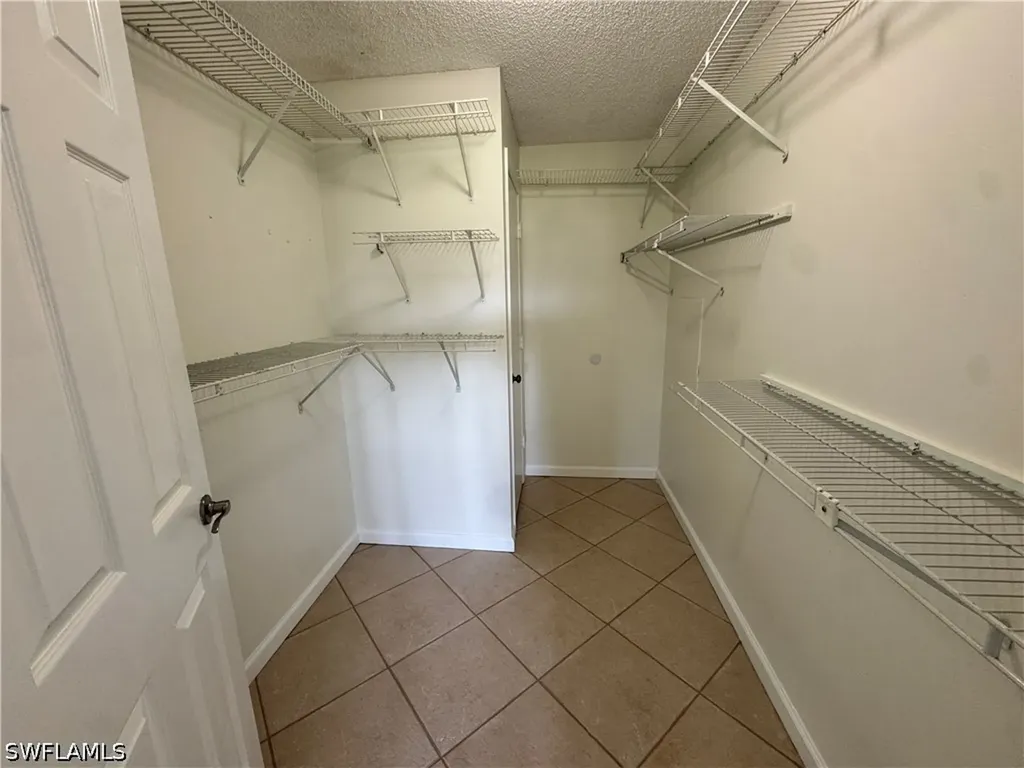 5667 Rattlesnake Hamm Road N Naples FL 34113