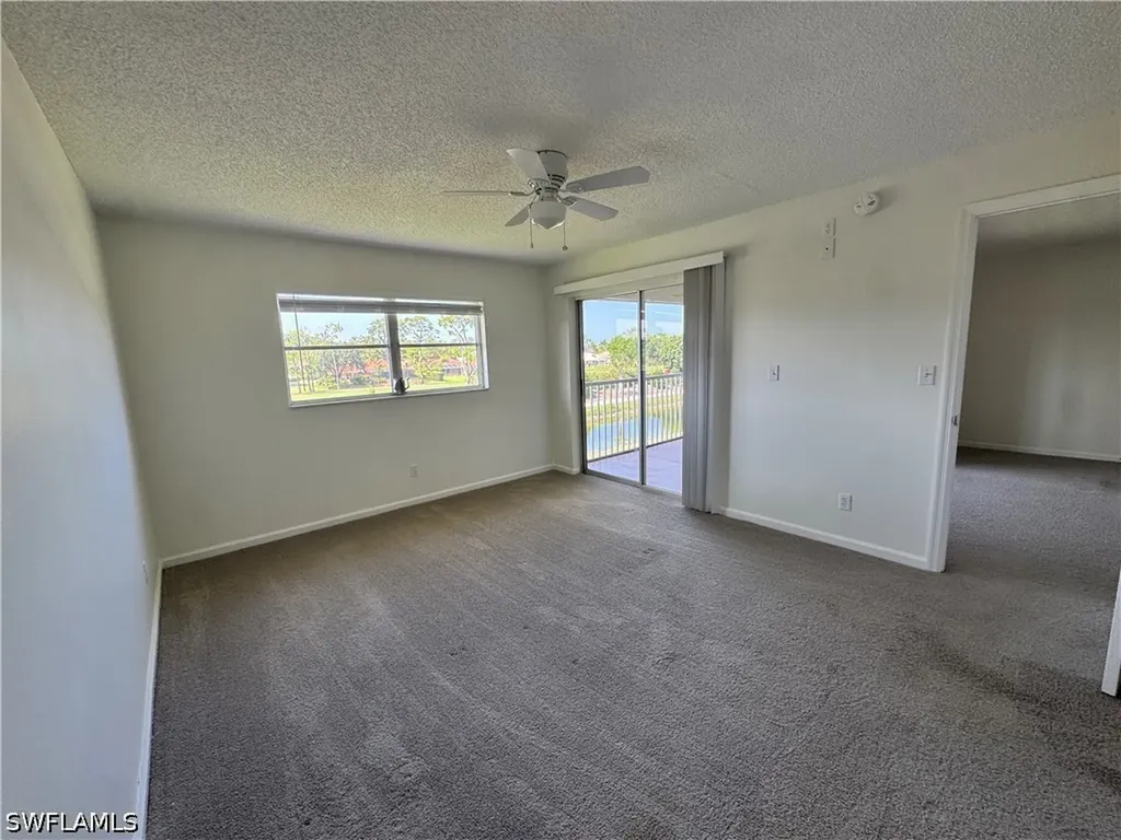 5667 Rattlesnake Hamm Road N Naples FL 34113