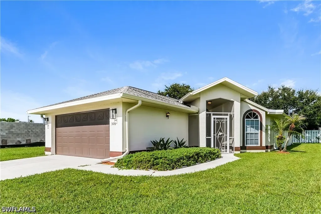 306 NE 17th Place Cape Coral FL 33909
