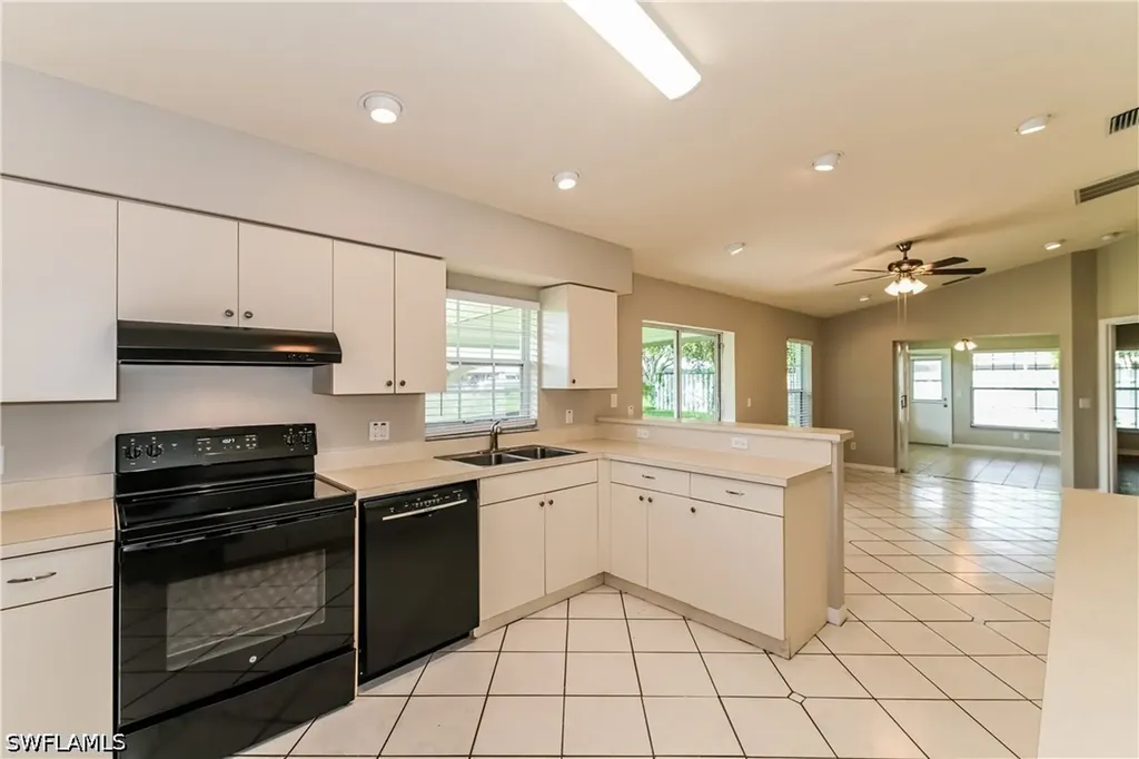 306 NE 17th Place Cape Coral FL 33909