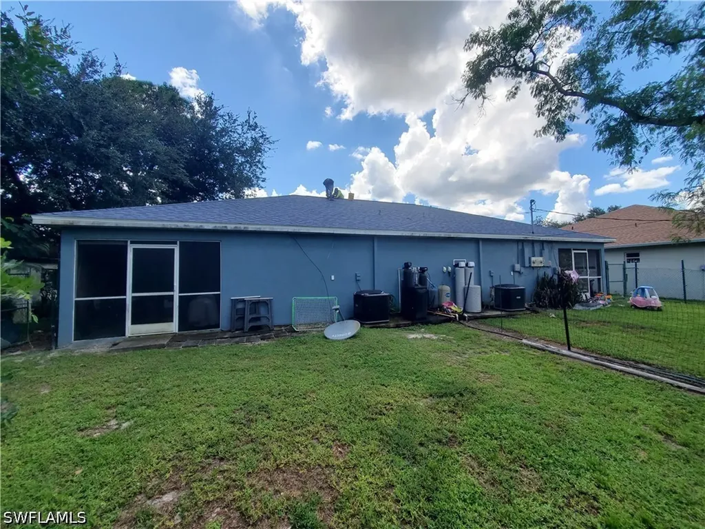 7319 Albany Road Fort Myers FL 33967
