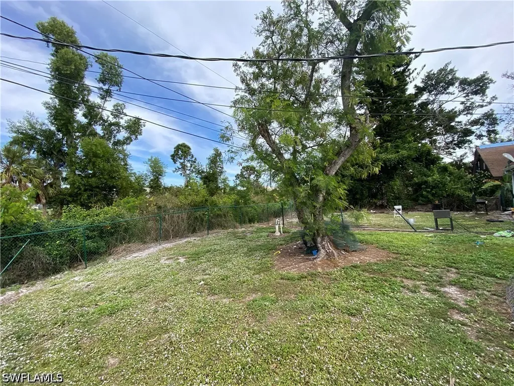 7319 Albany Road Fort Myers FL 33967