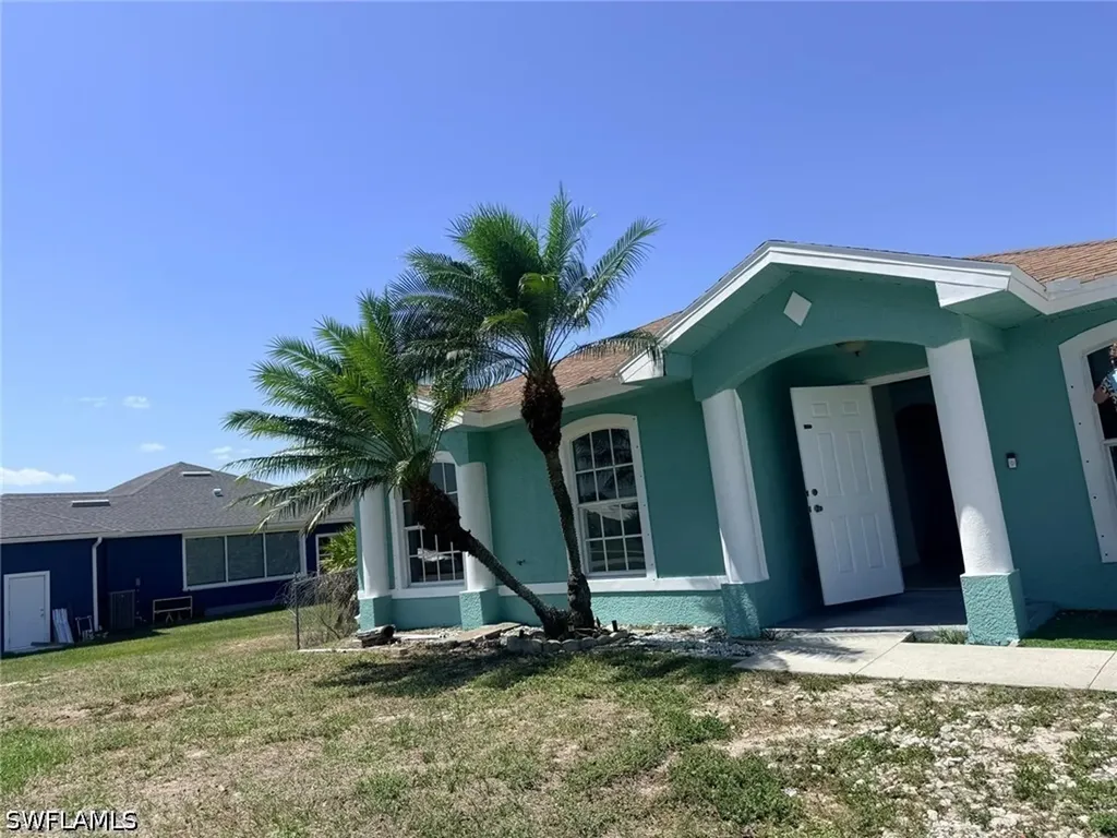 4383 22nd Avenue NE Naples FL 34120