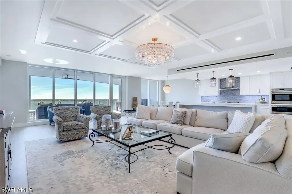 Naples FL, 13915 Old Coast Road, Unit 502