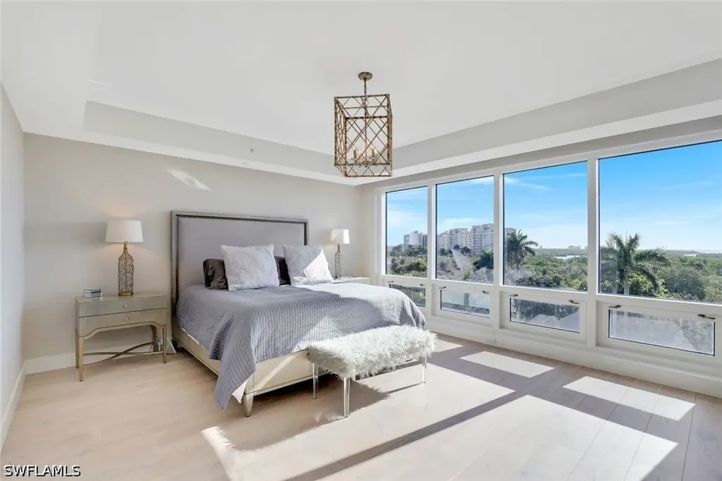 13915 Old Coast Road Naples FL 34110