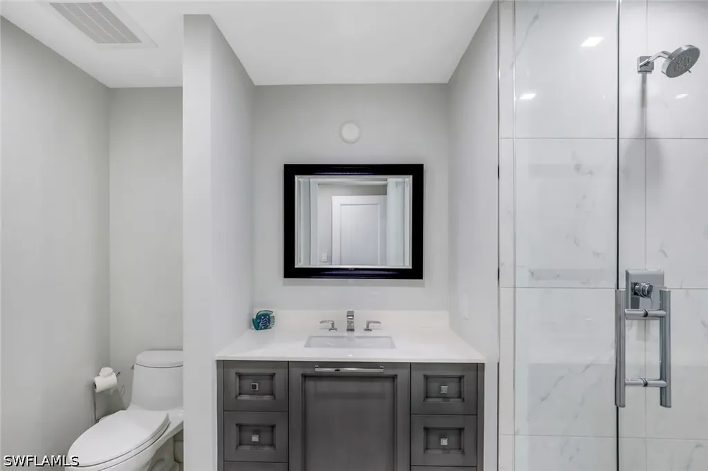 13915 Old Coast Road Naples FL 34110