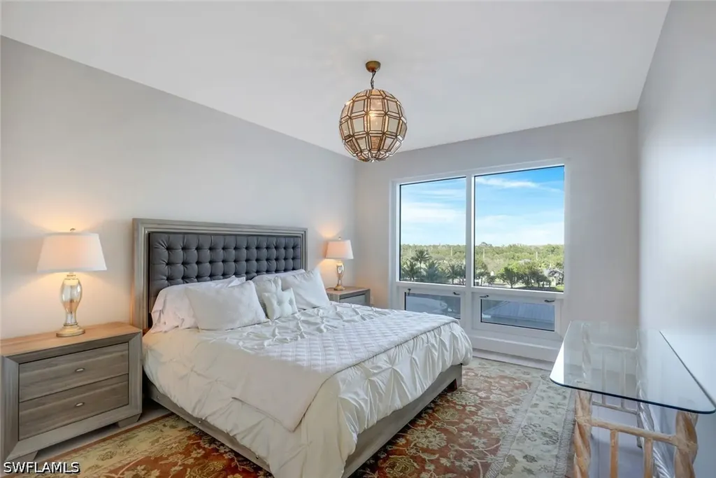 13915 Old Coast Road Naples FL 34110