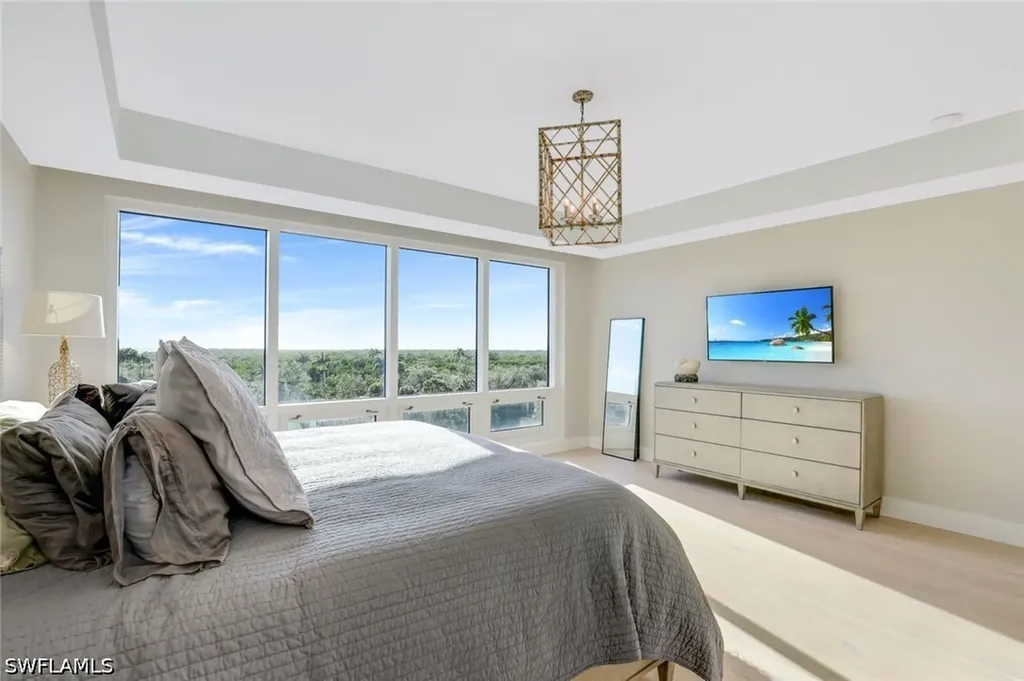 13915 Old Coast Road Naples FL 34110