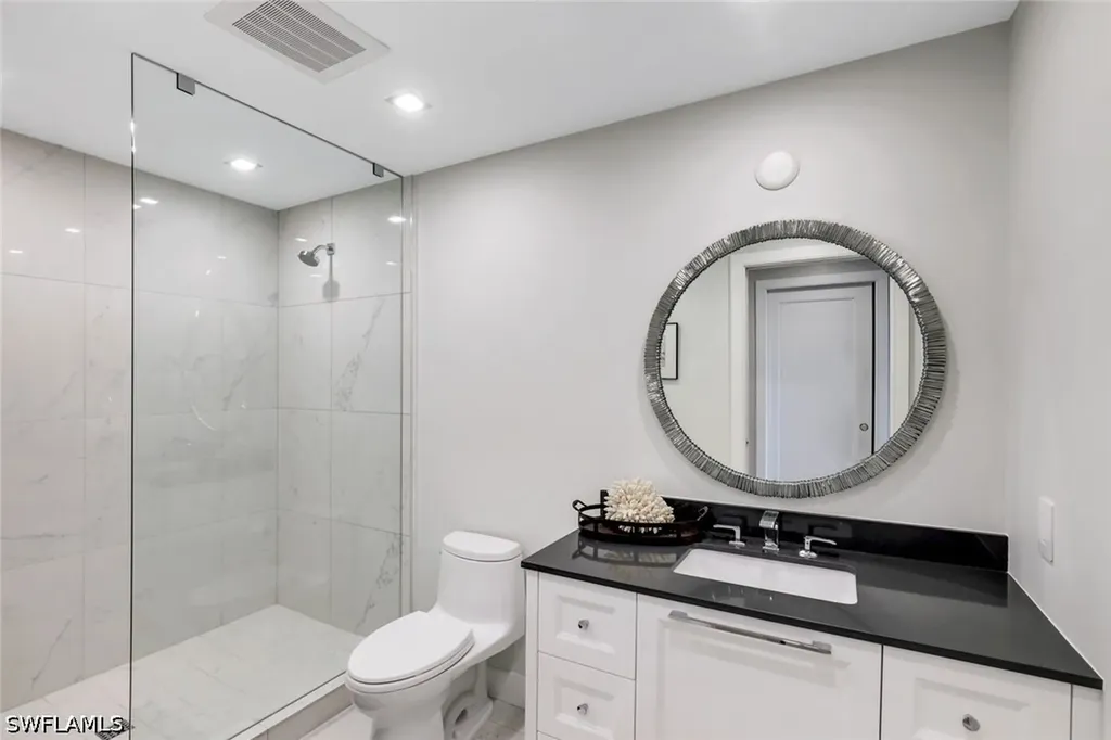 13915 Old Coast Road Naples FL 34110
