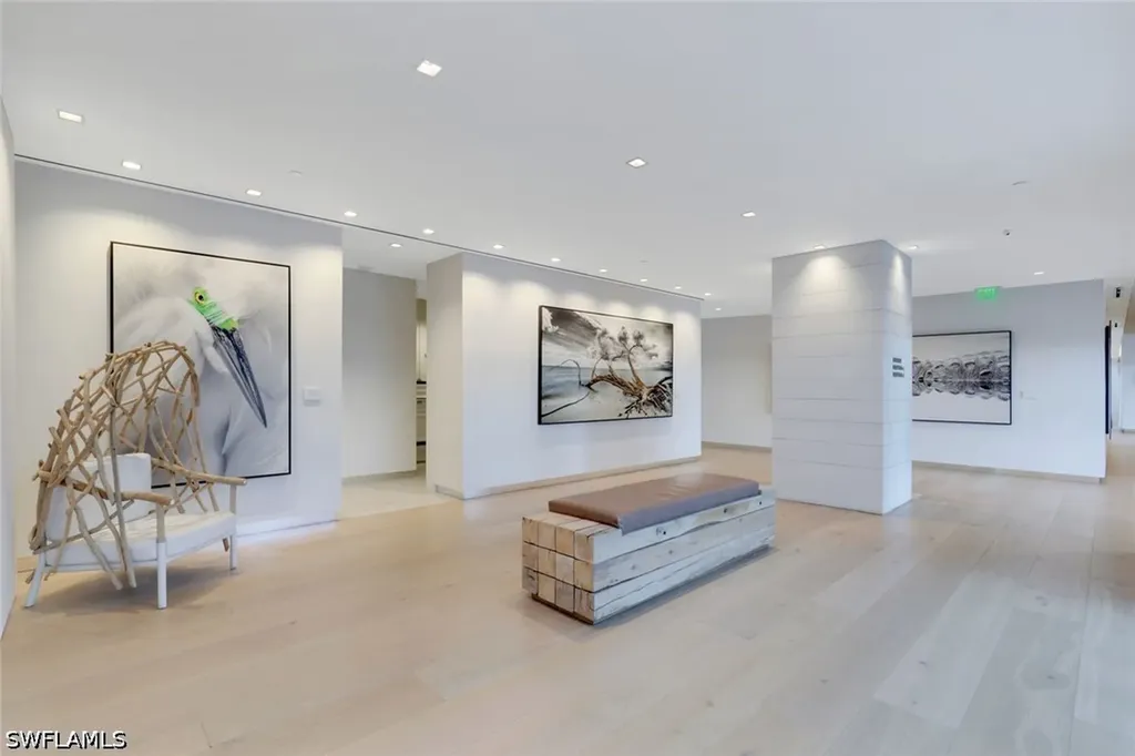 13915 Old Coast Road Naples FL 34110