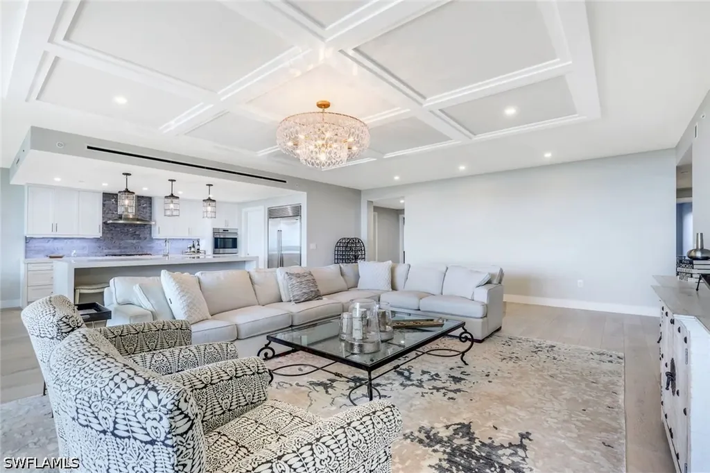 13915 Old Coast Road Naples FL 34110