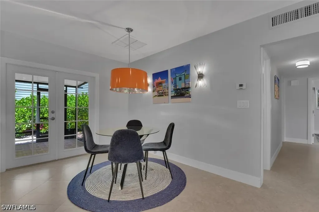 1155 6th Street S Naples FL 34102