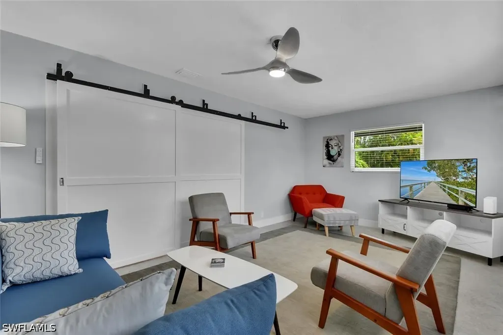 1155 6th Street S Naples FL 34102