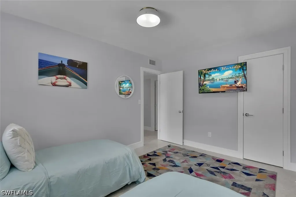 1155 6th Street S Naples FL 34102