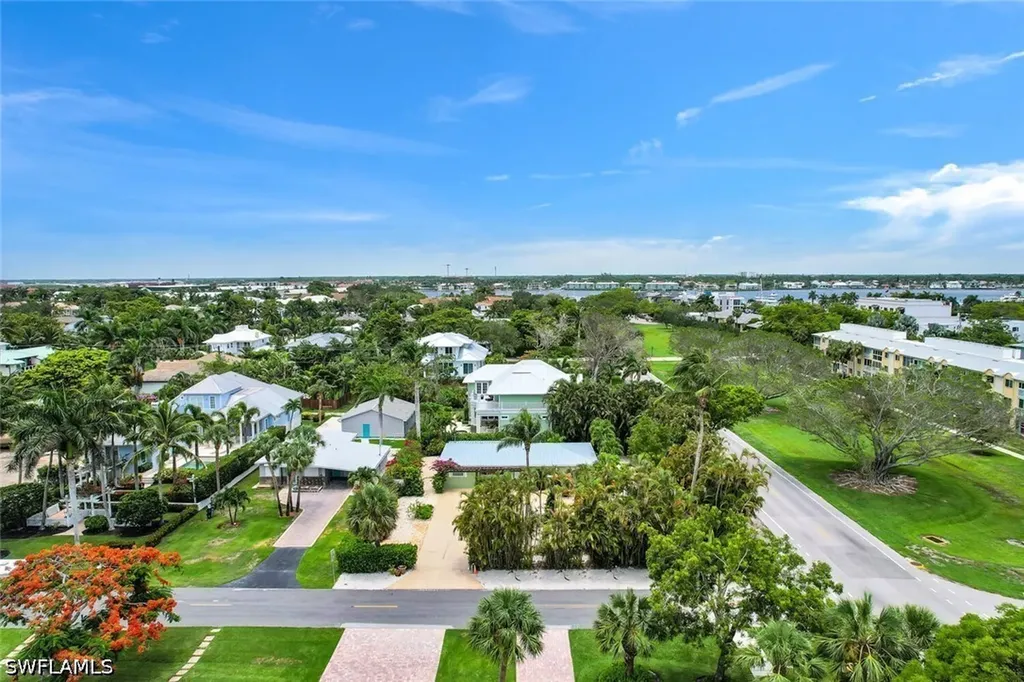 1155 6th Street S Naples FL 34102