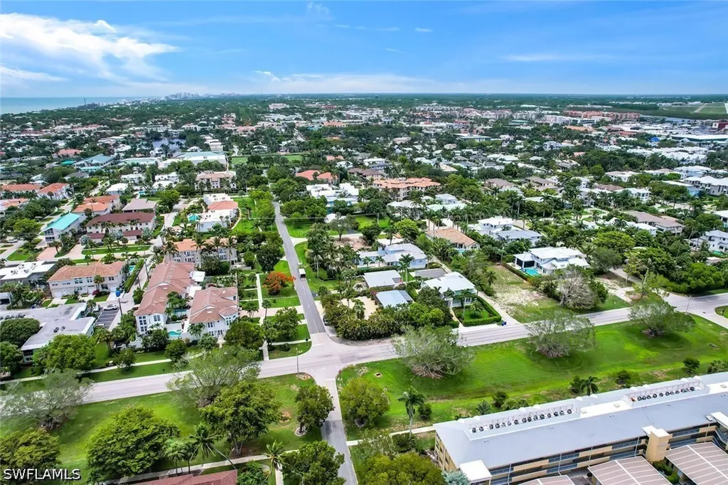 1155 6th Street S Naples FL 34102