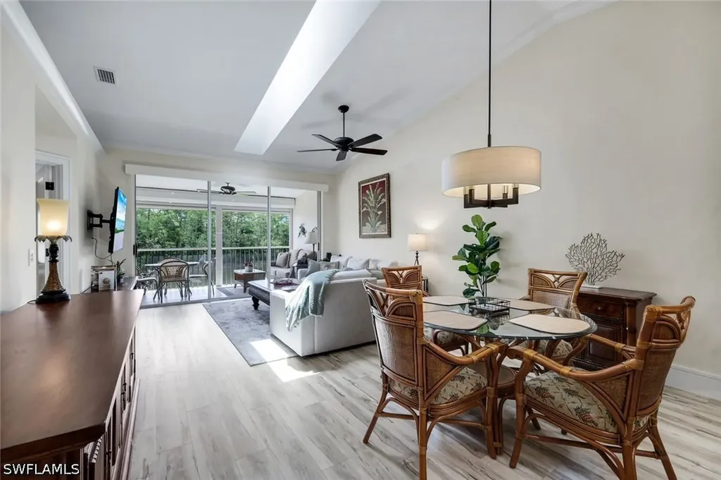 526 Lake Louise Circle Naples FL 34110