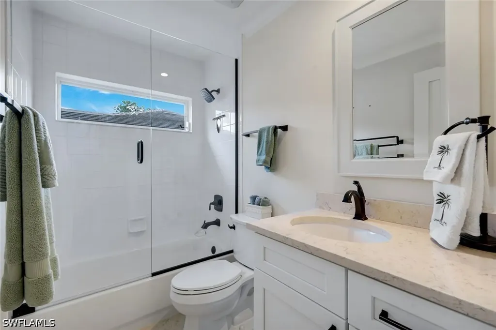 526 Lake Louise Circle Naples FL 34110