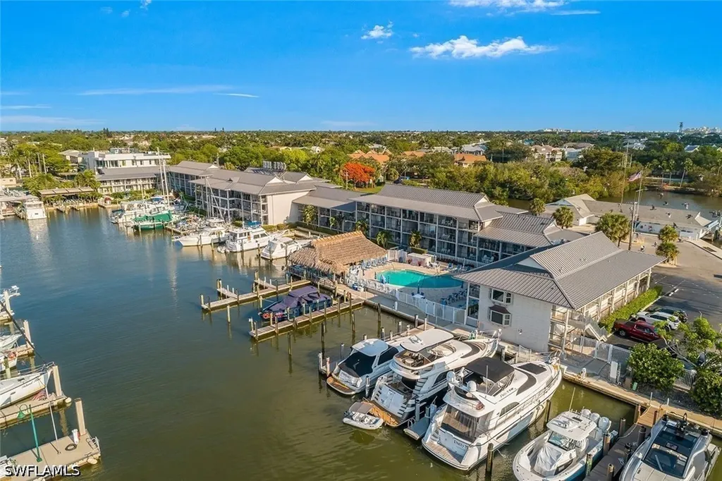 900 Broad Avenue S Naples FL 34102