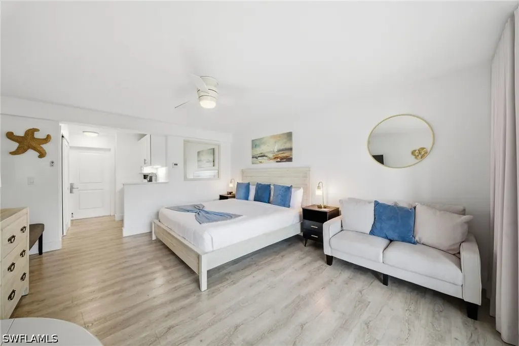 900 Broad Avenue S Naples FL 34102