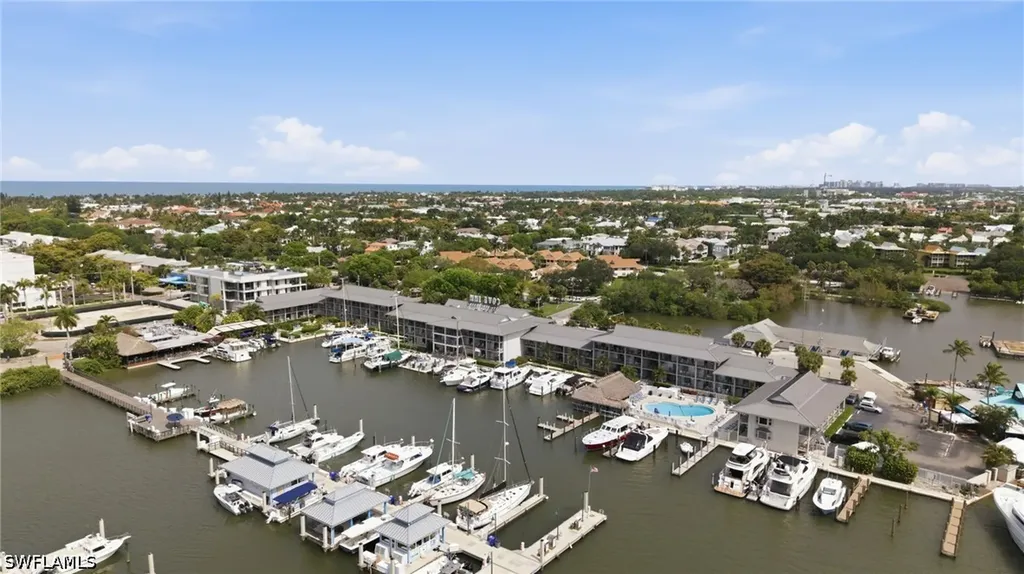 900 Broad Avenue S Naples FL 34102