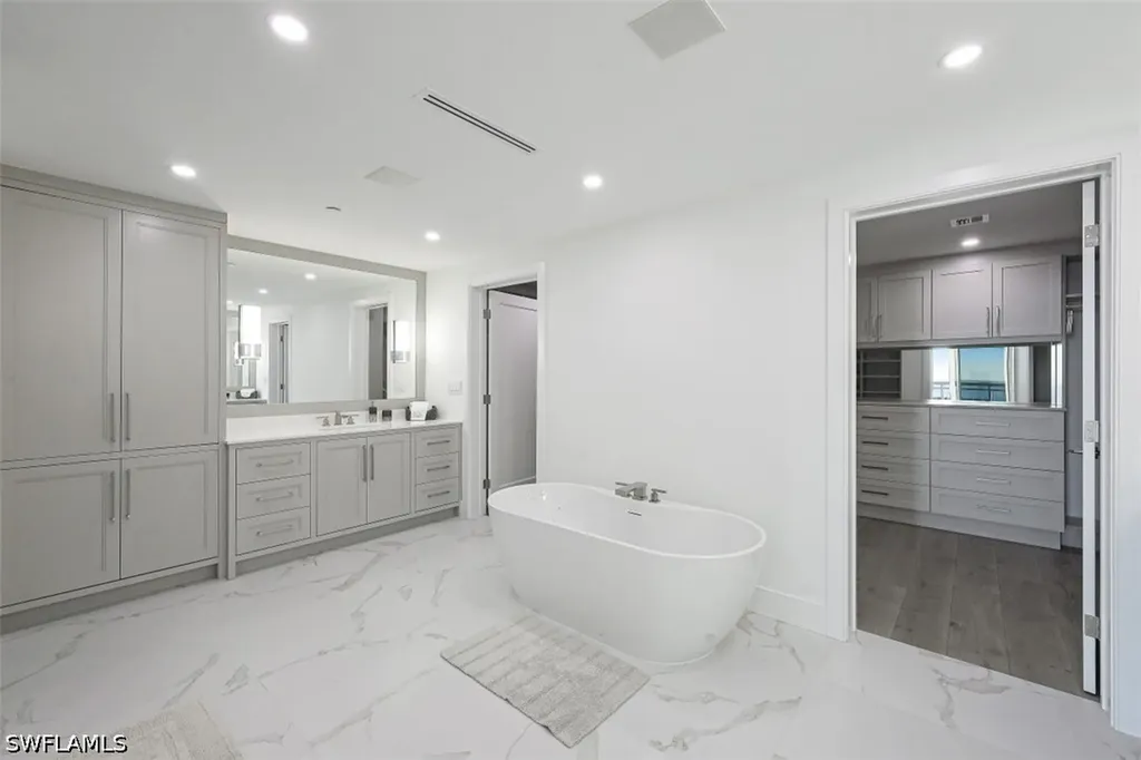 13935 Old Coast Road Naples FL 34110