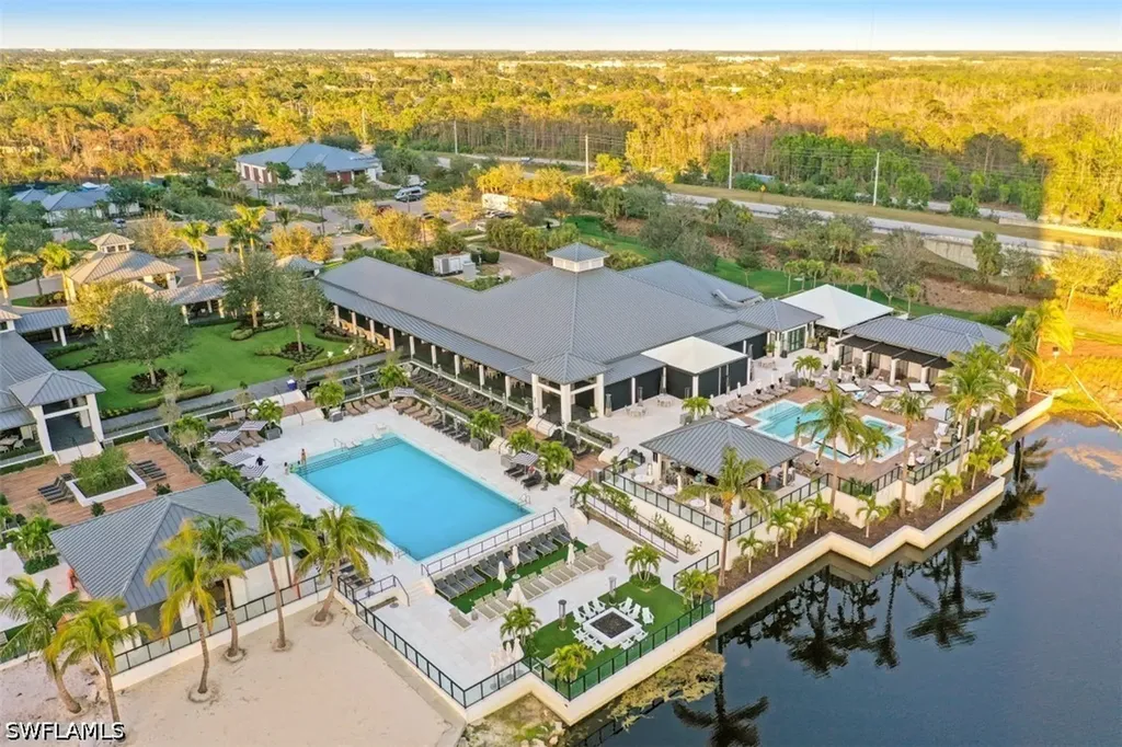 13935 Old Coast Road Naples FL 34110