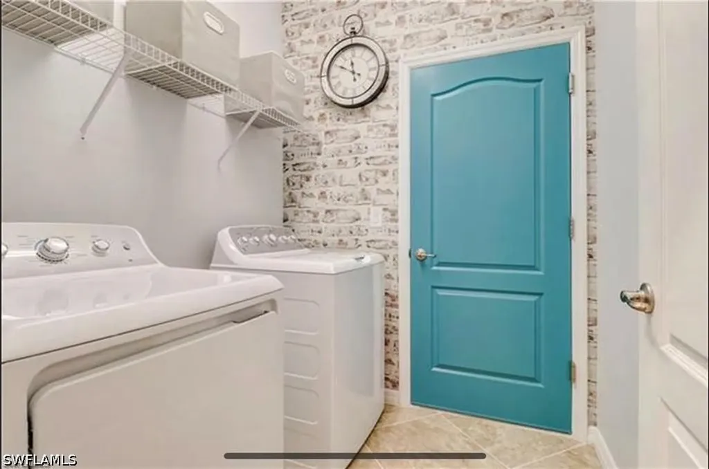 9170 Woodhurst Drive Naples FL 34120