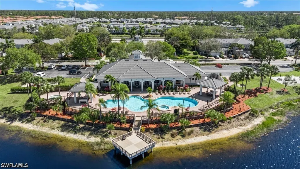 Naples FL, 15208 Summit Place Circle